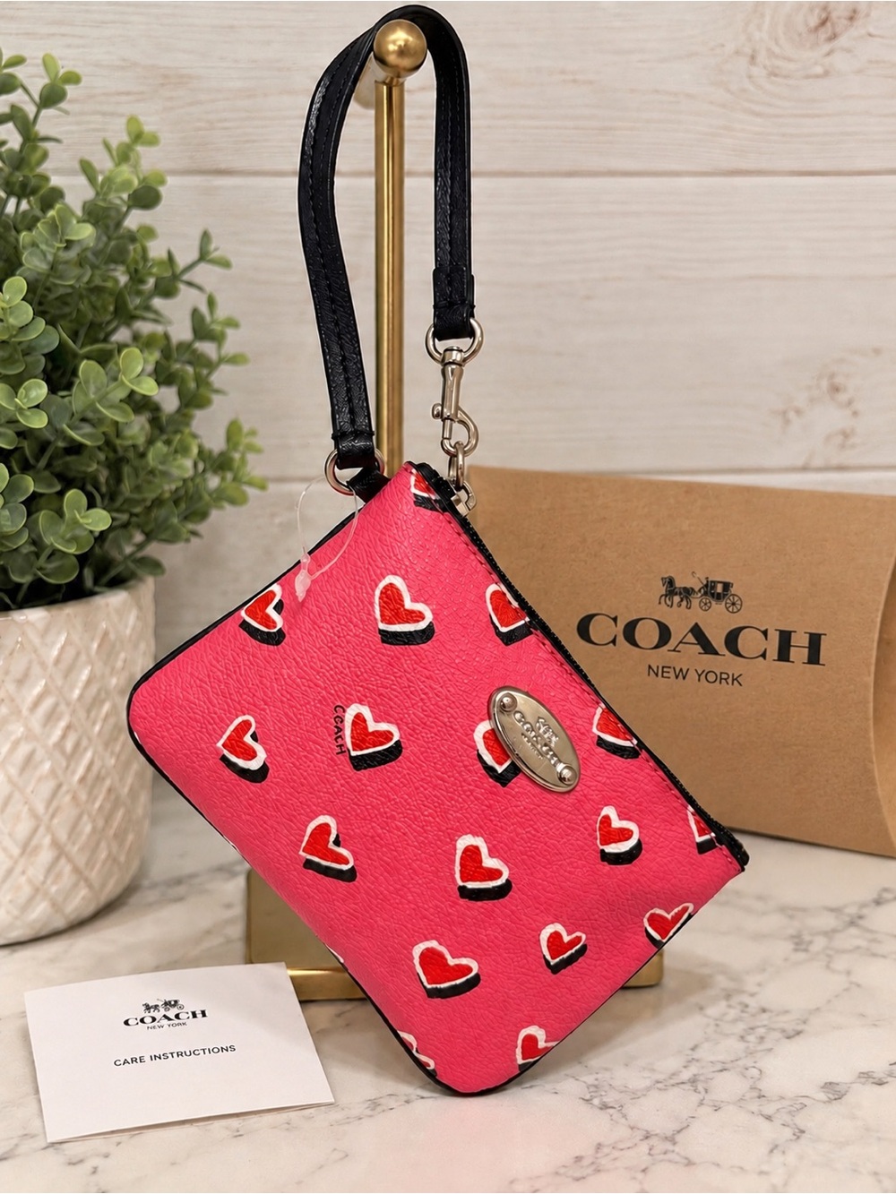 Coach F52560 Hearts Print Pink Wristlet NEW w/ Care Card + Box